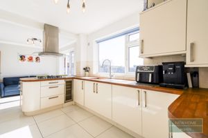 Photo 20- click for photo gallery